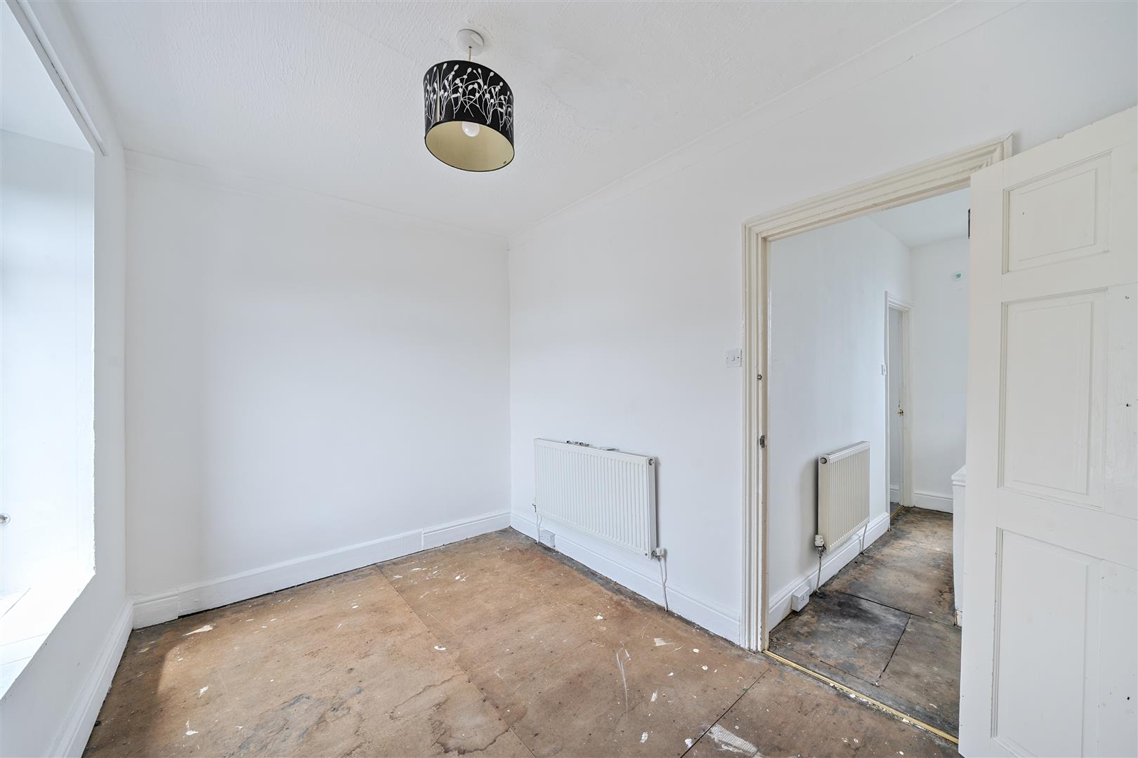 Britannia Road, Plasmarl, Swansea, SA6 8LH